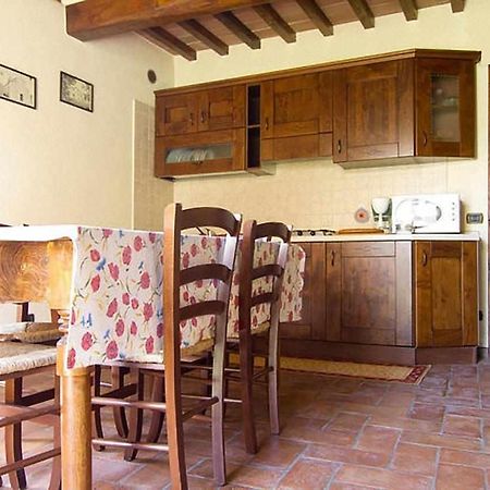 Appartamenti Con Cucina Nelle Colline Toscane 앙기아리 외부 사진