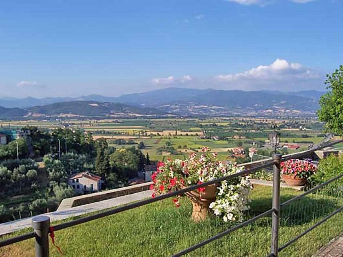 Appartamenti Con Cucina Nelle Colline Toscane 앙기아리 외부 사진